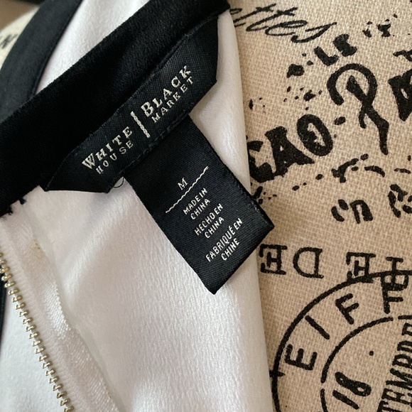 White House Black Market - Black & White Crop Dressy Blouse w/ Zipper Back 🖤🤍 - Picture 6 of 6